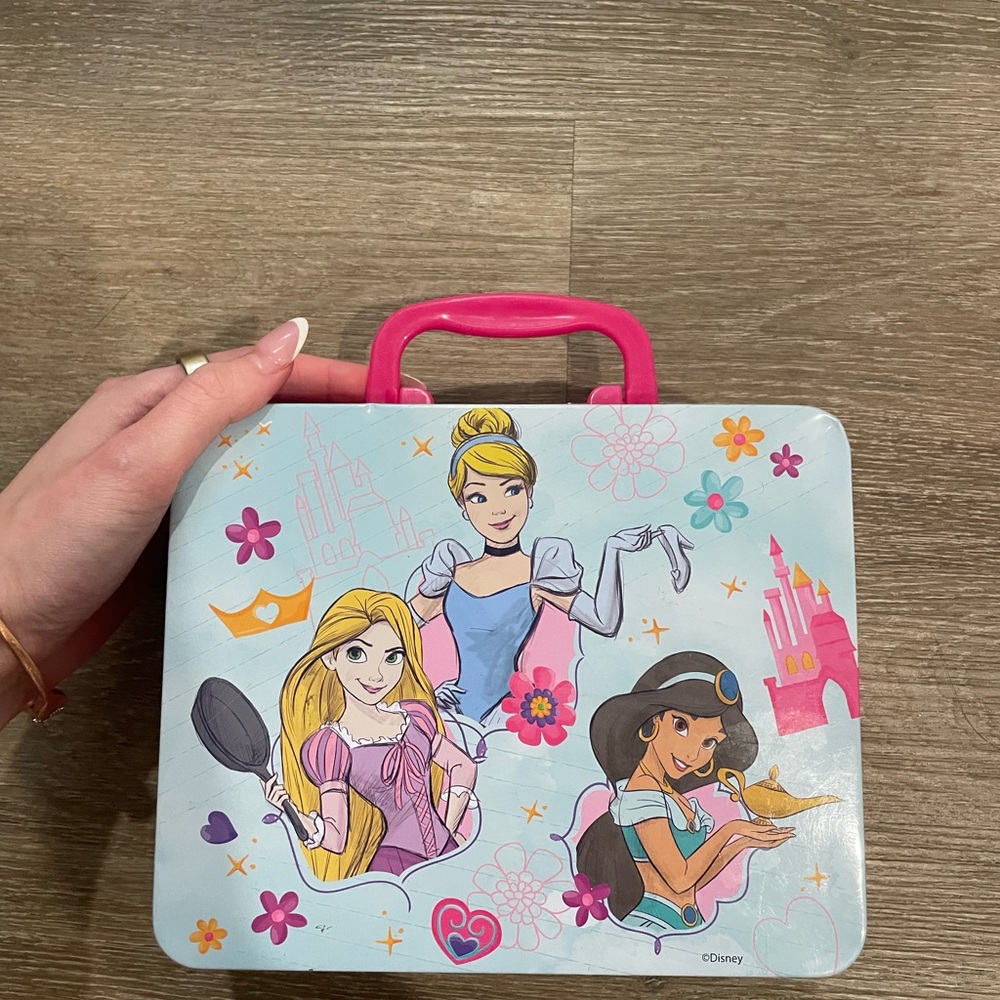 Vintage Disney Princess Lunch Box